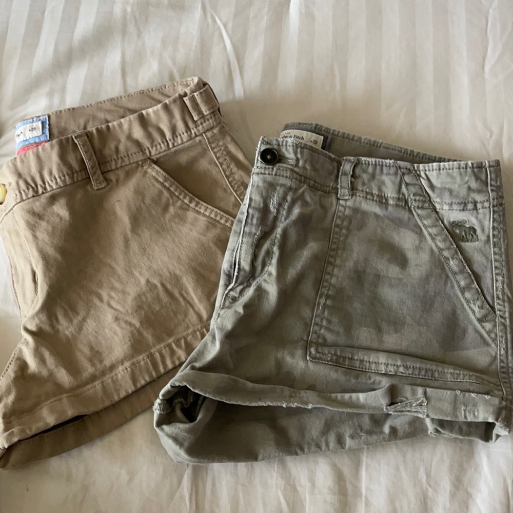 2 pair of Abercrombie & Fitch 1-tan 1-camo
